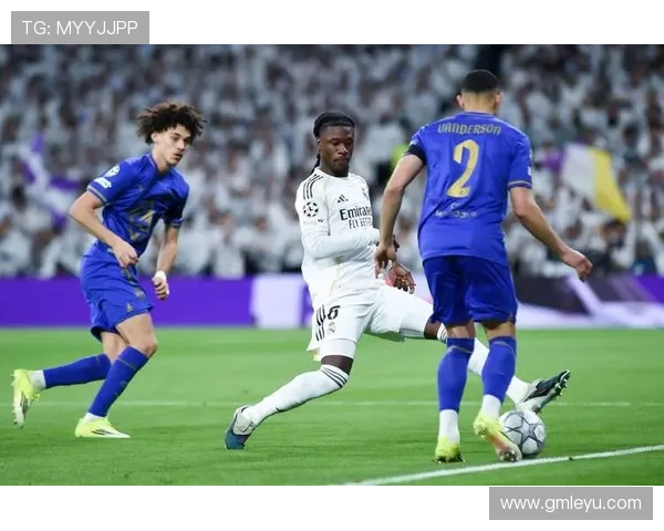 卡马文加：欧冠逆转中的战术价值解析