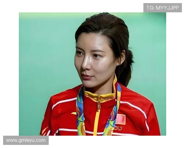 庞伟训练完回家还得给老婆杜丽做饭？