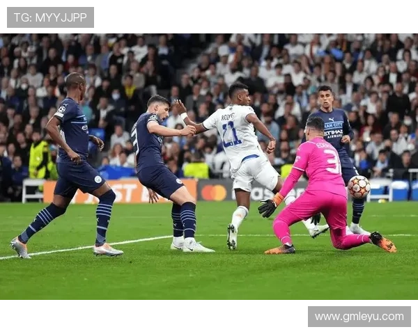 曼城高位压迫成软肋，快攻反击暴露防守隐患