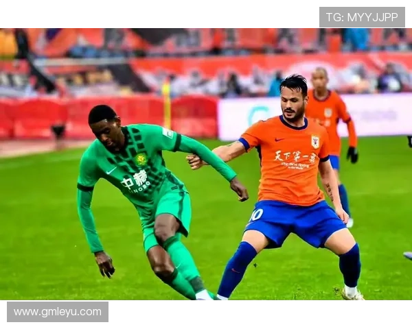 山东泰山关键战表现波动，防守稳定性面临考验