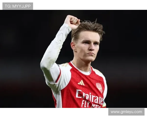 桑乔与厄德高在控球组织下展现分散推进趋势